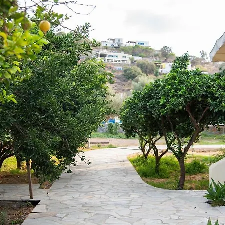 Holiday Rooms Apartment Otziás