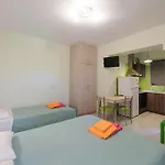 Holiday Rooms Otzias