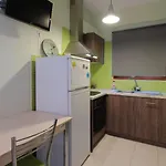 Апартаменты Holiday Rooms *