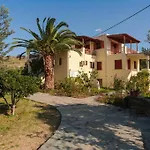 Holiday Rooms Апартаменты